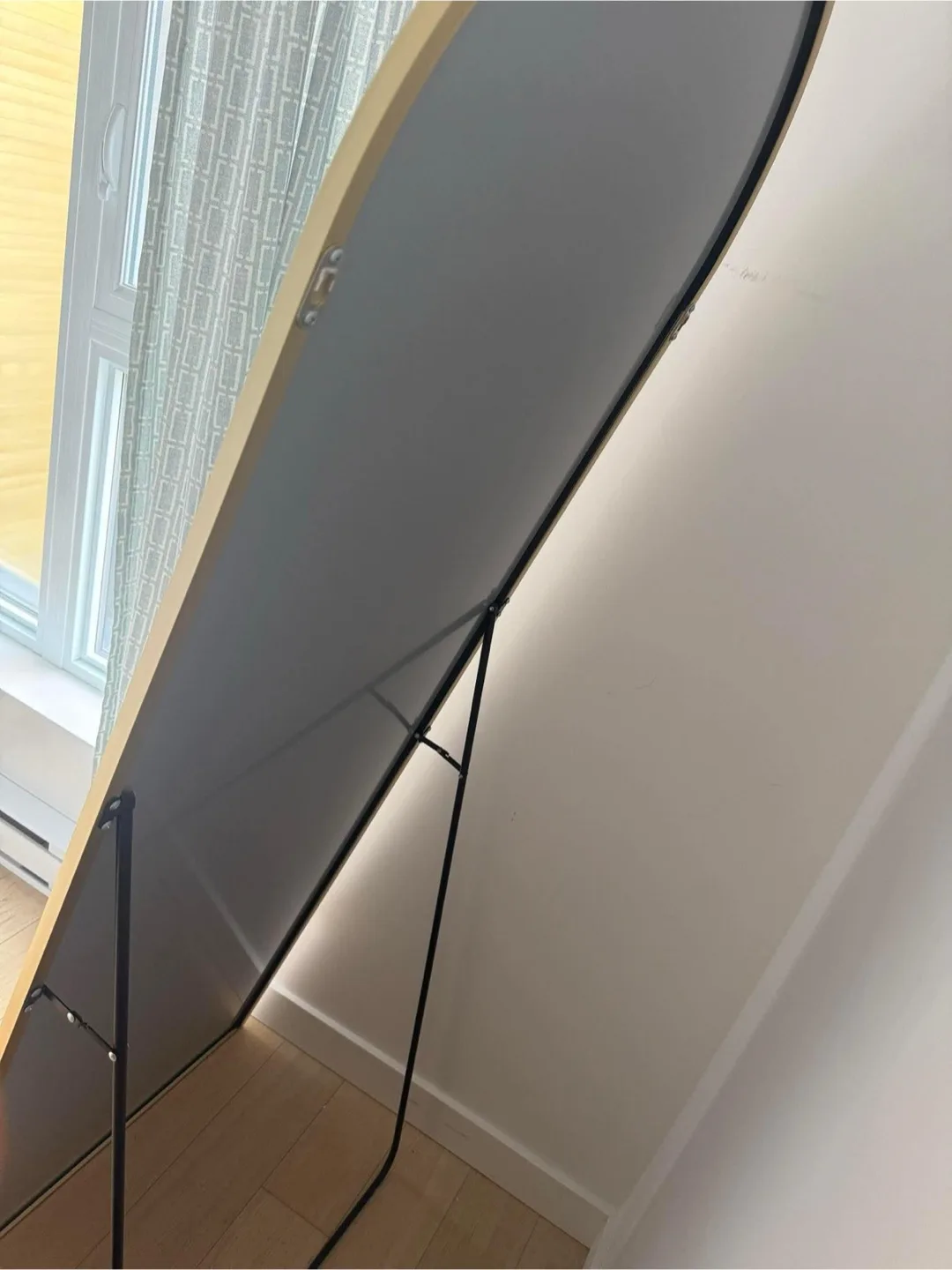 Gold Framed Arched Full Length Mirror image indicator(10)