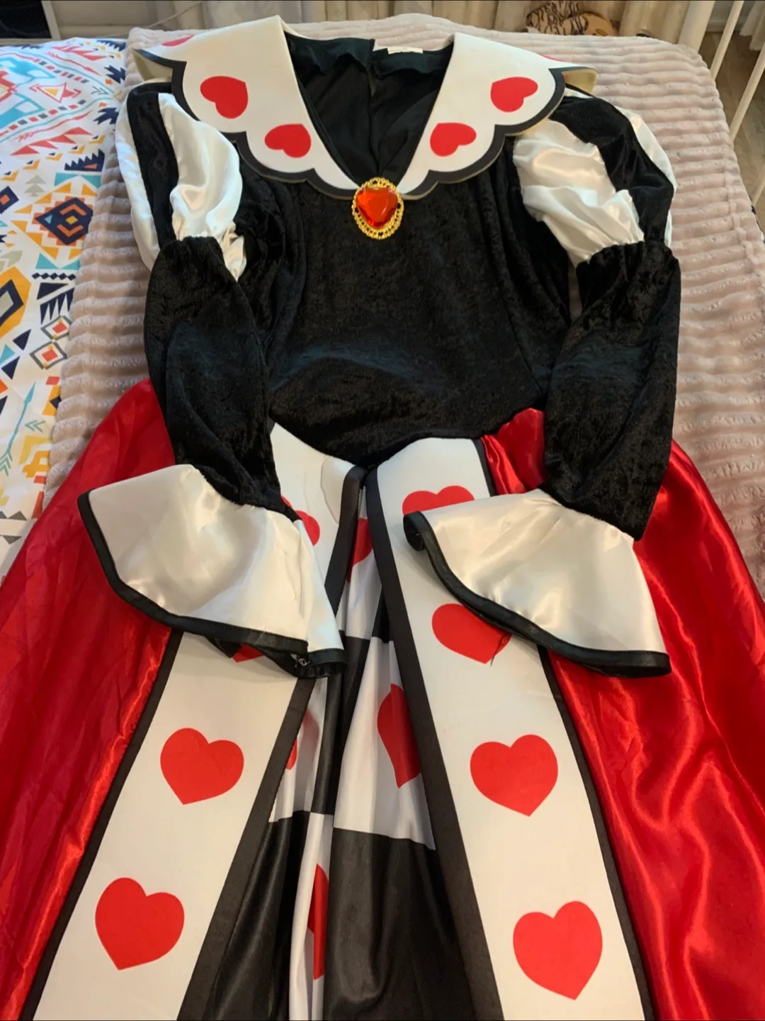 Queen of Hearts Costume - Dress & Cape thumbnail