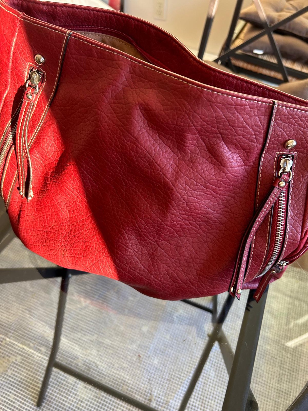 Red Leather Shoulder Bag - photo 2