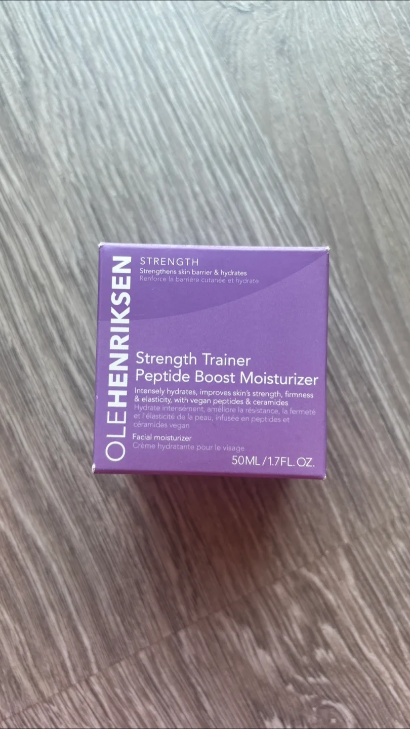 OLEHENRIKSEN Strength Trainer Peptide Boost Moisturizer thumbnail