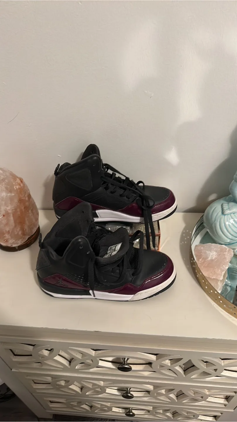 Jordan Flight 45 High - Size 6Y image indicator(2)