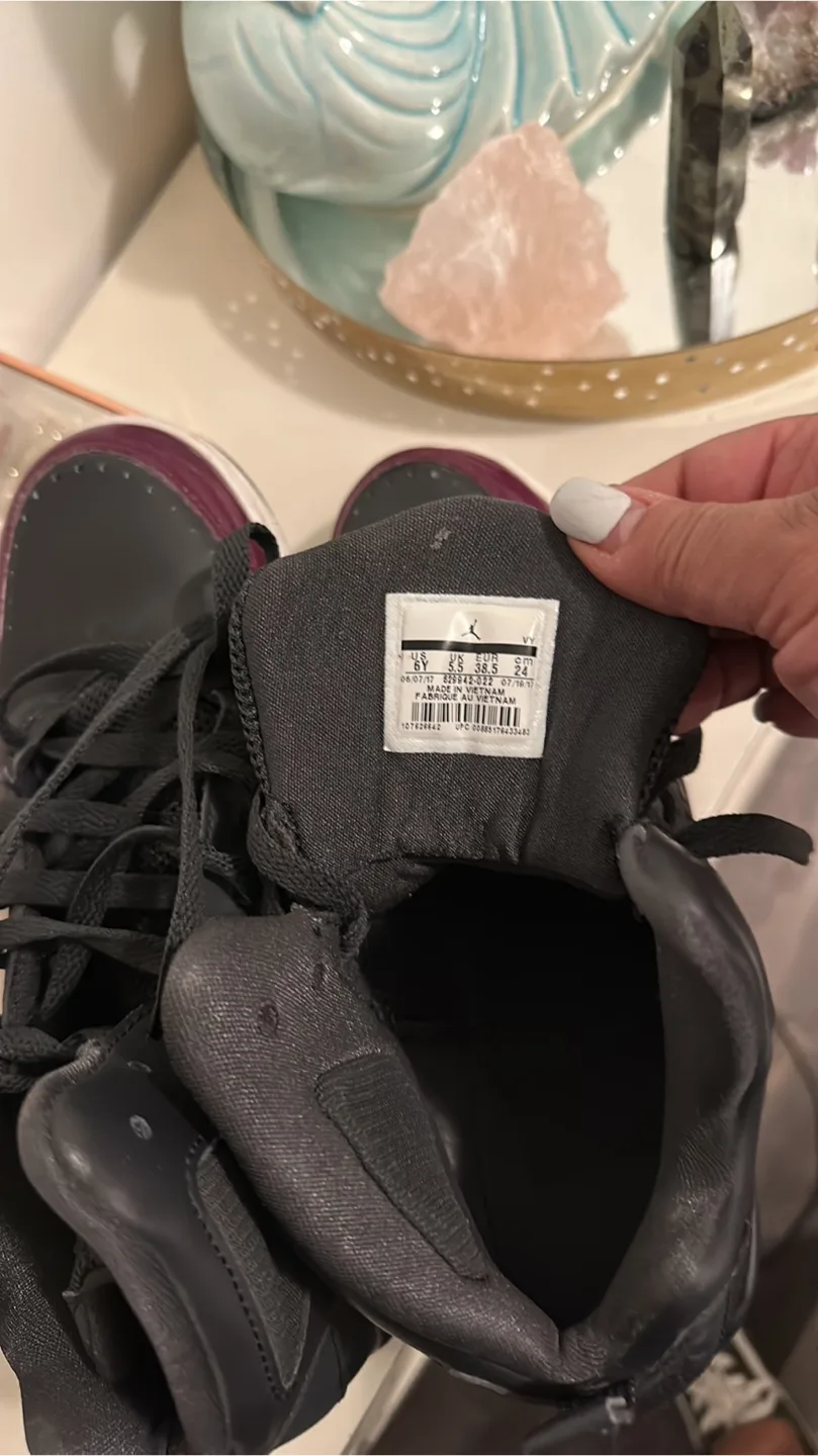 Jordan Flight 45 High - Size 6Y image indicator(4)