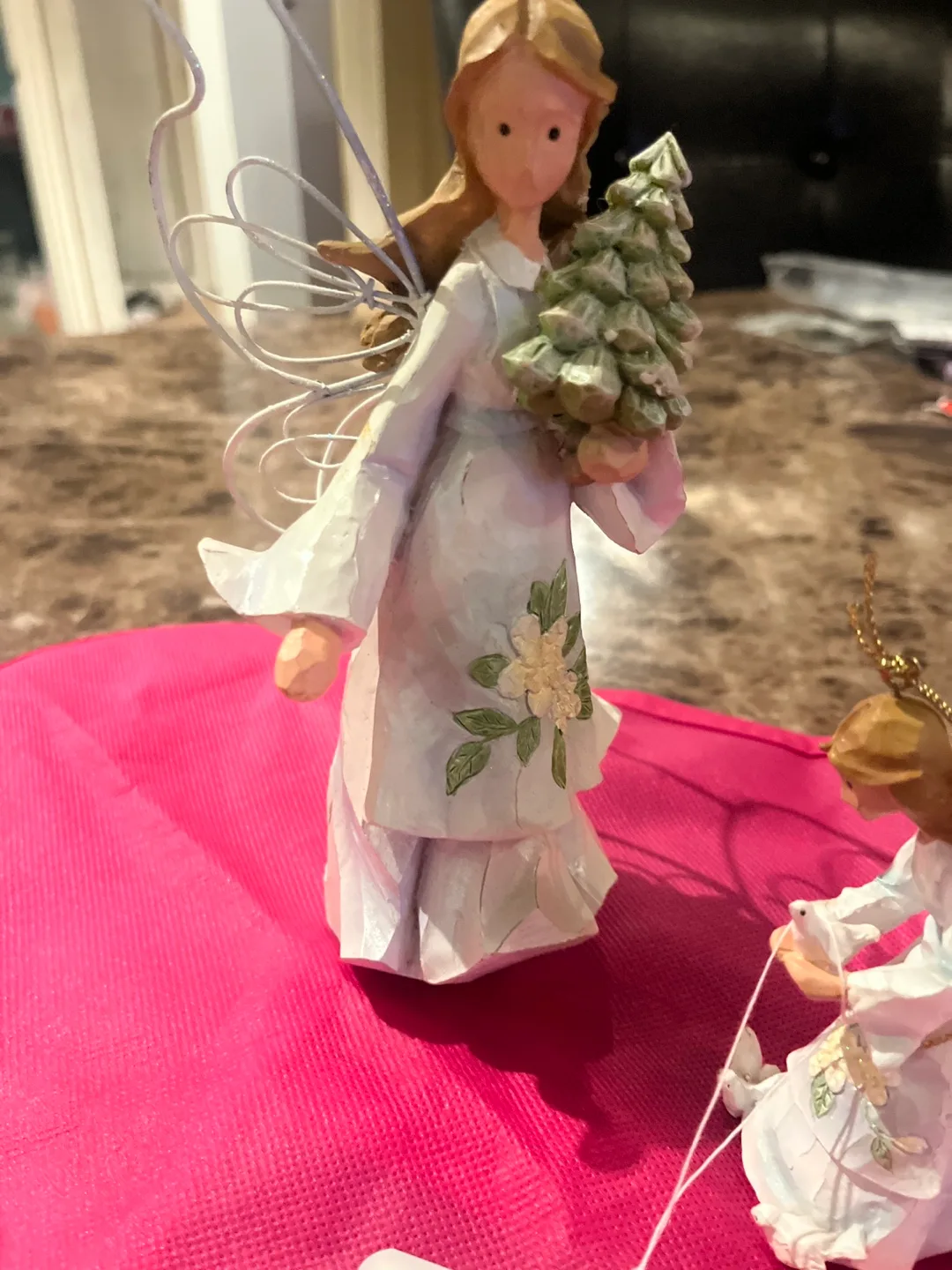 Enesco Angel Figurines image indicator(5)