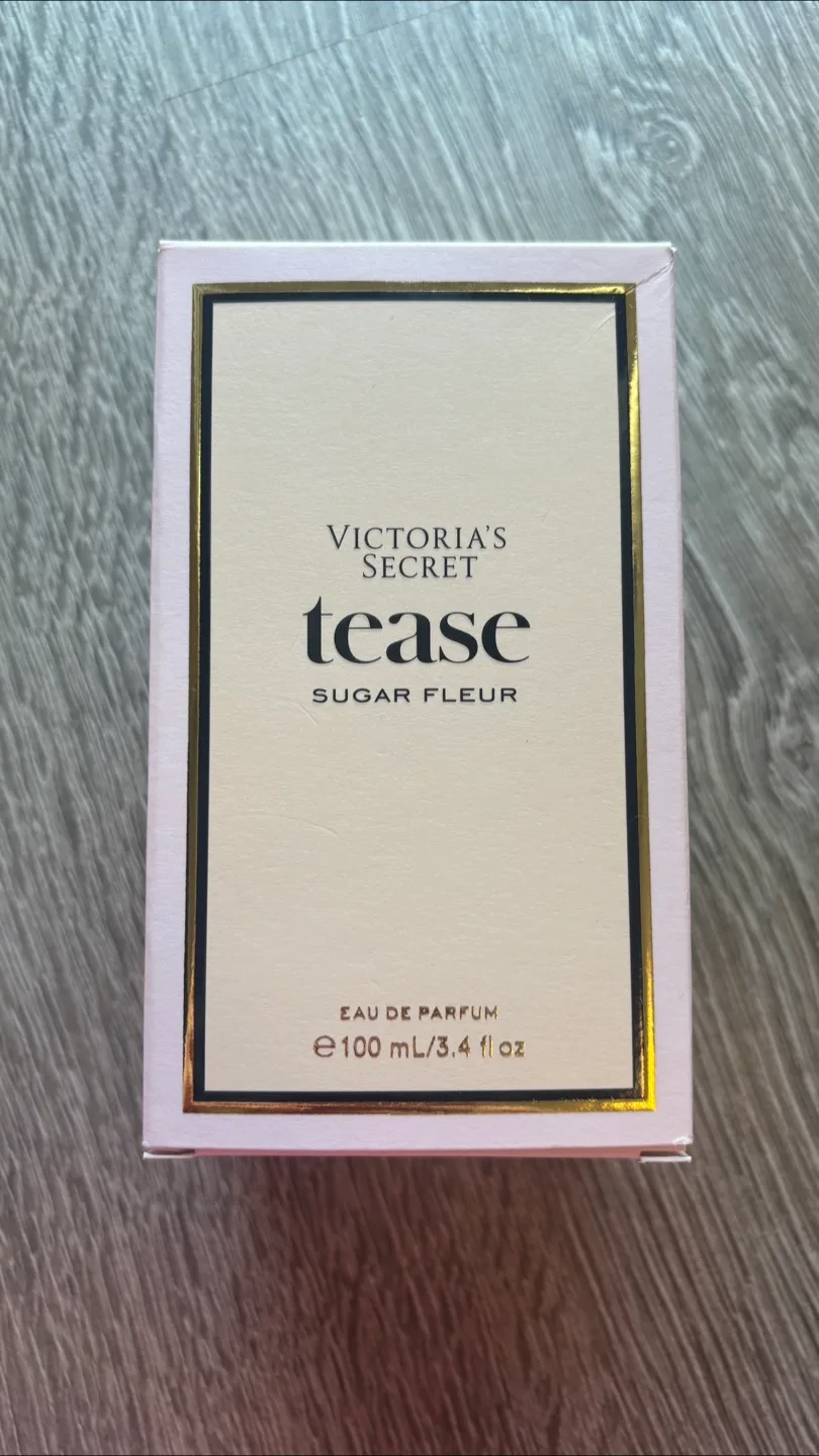 Victoria's Secret Tease Sugar Fleur 100ml thumbnail