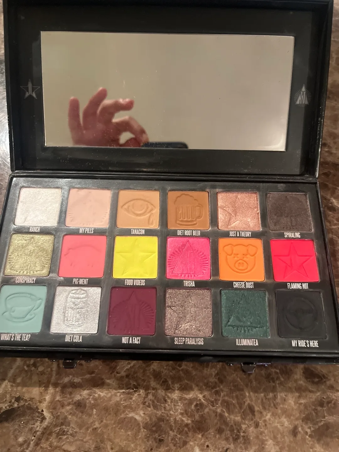 Jeffree Star Conspiracy Eyeshadow Palette image indicator(6)