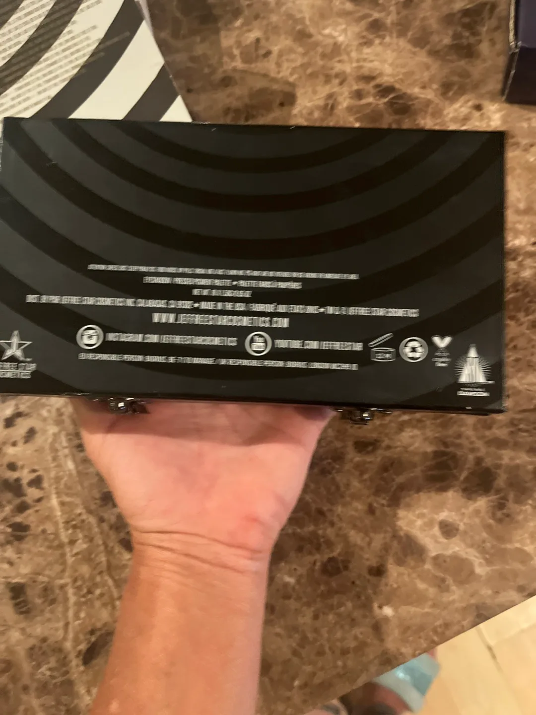 Jeffree Star Conspiracy Eyeshadow Palette image indicator(5)