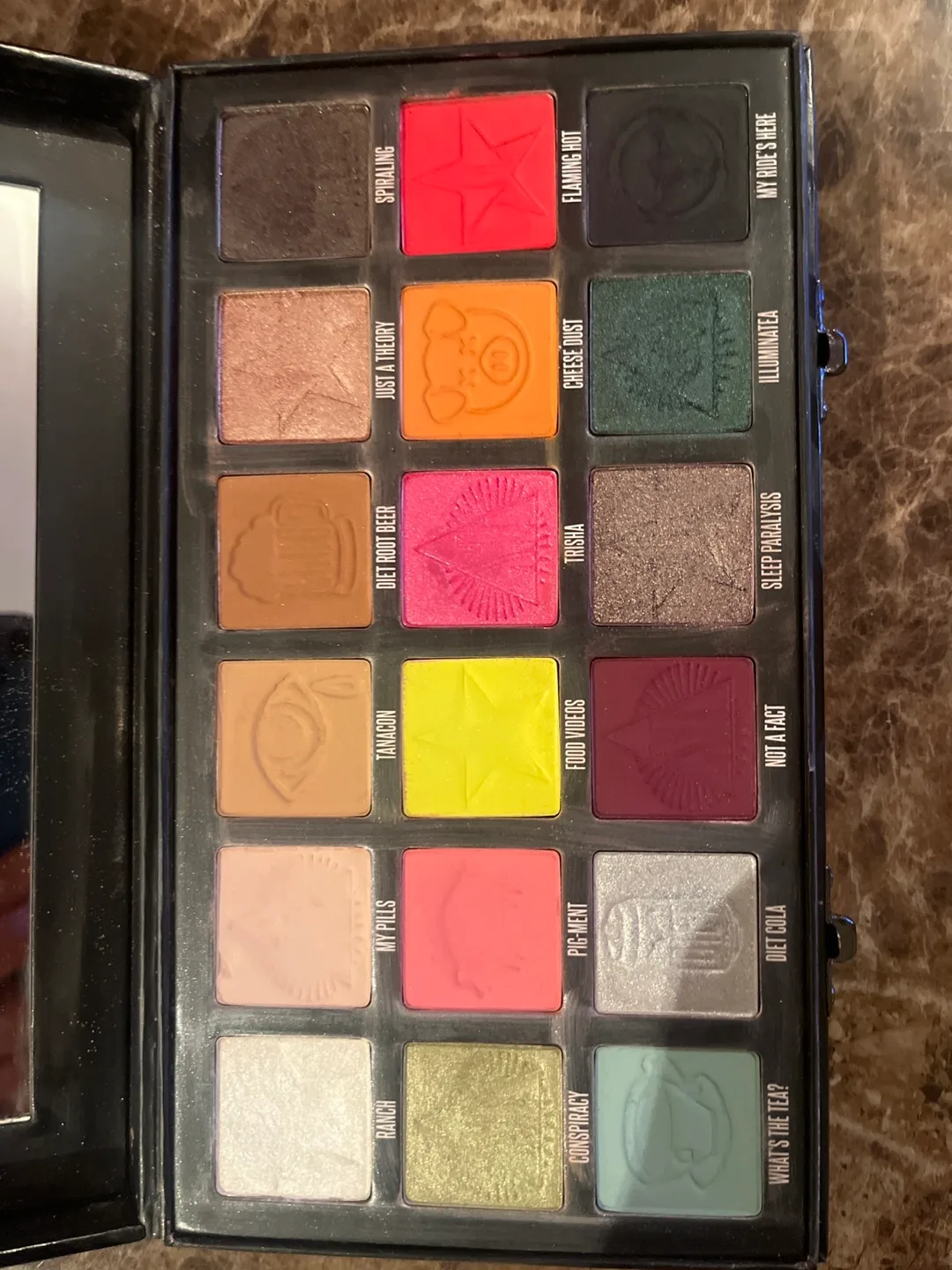 Jeffree Star Conspiracy Eyeshadow Palette image indicator(7)