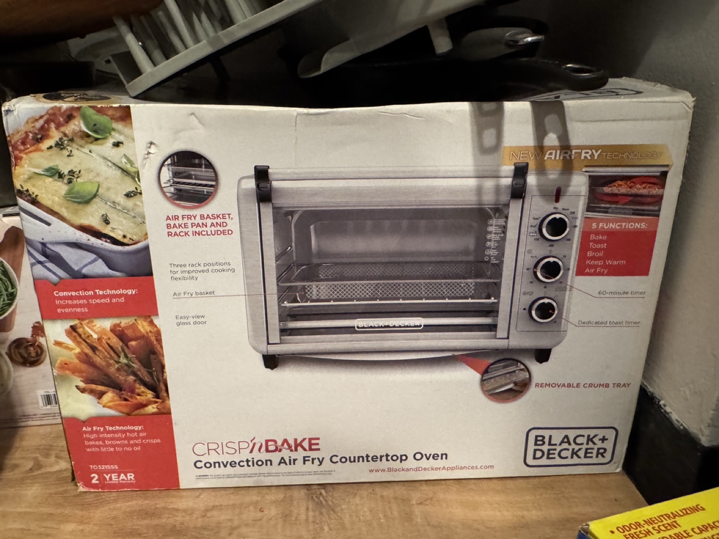 BLACK+DECKER Crisp 'N Bake Air Fry Countertop Oven - photo 3