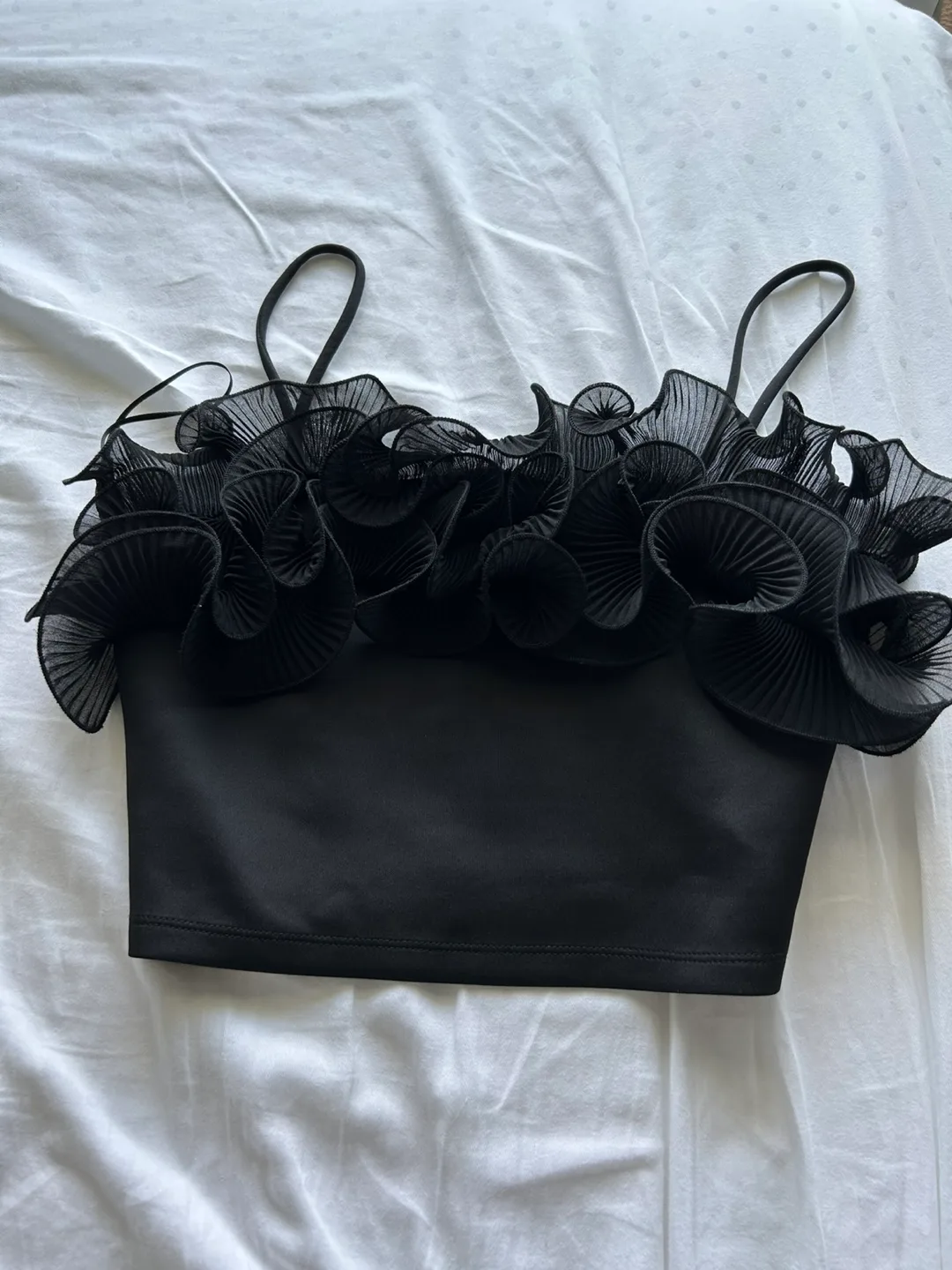 Black Top - floral thumbnail