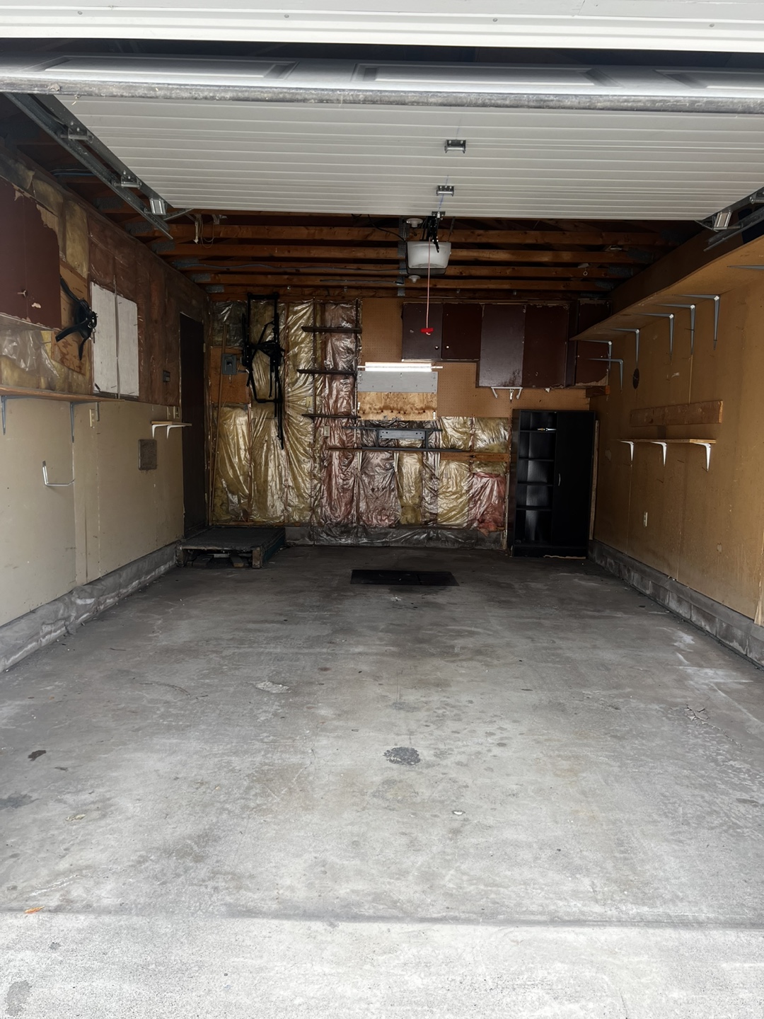Single Detached Garage For Rent - photo 4