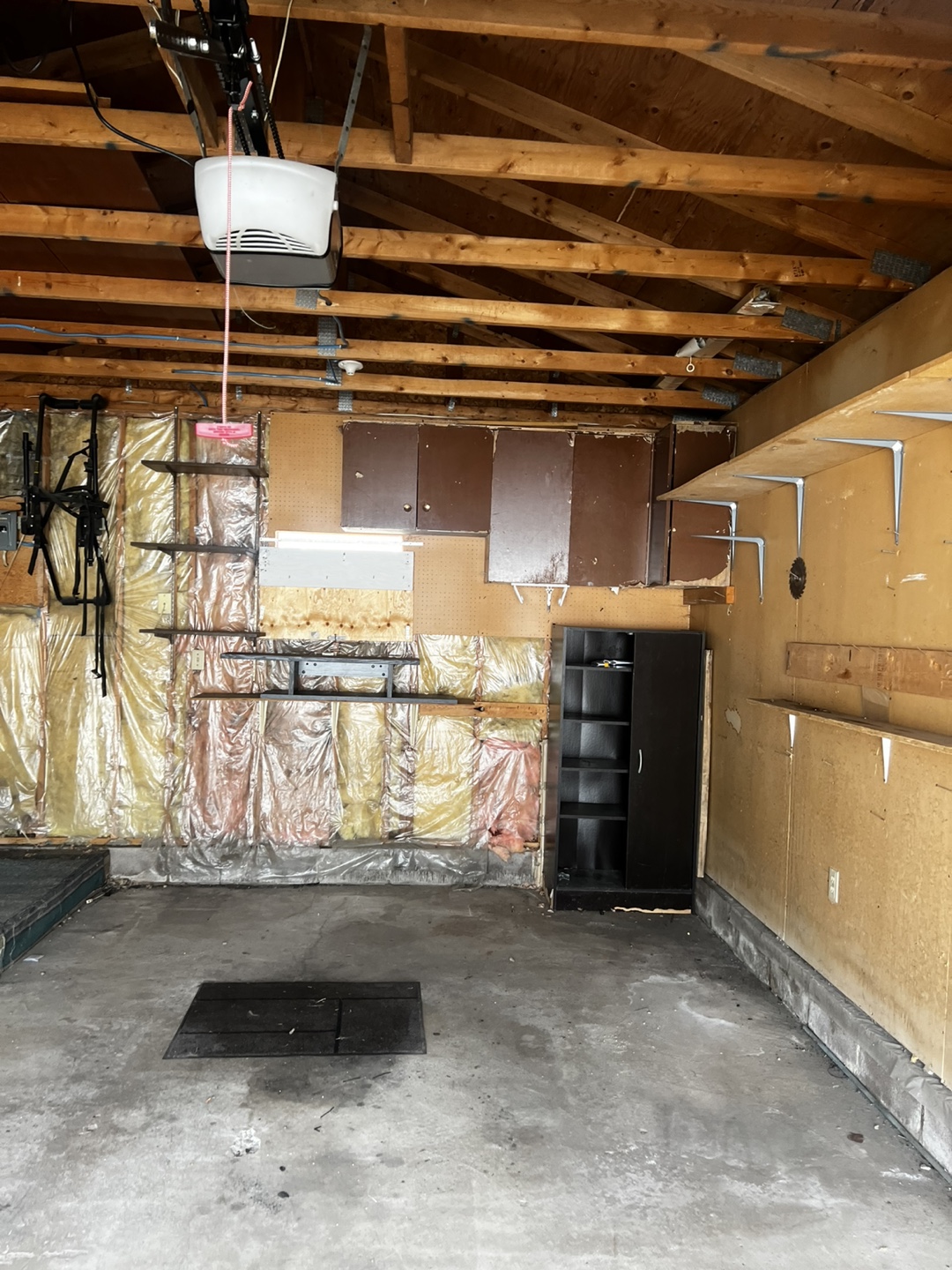 Single Detached Garage For Rent - photo 2