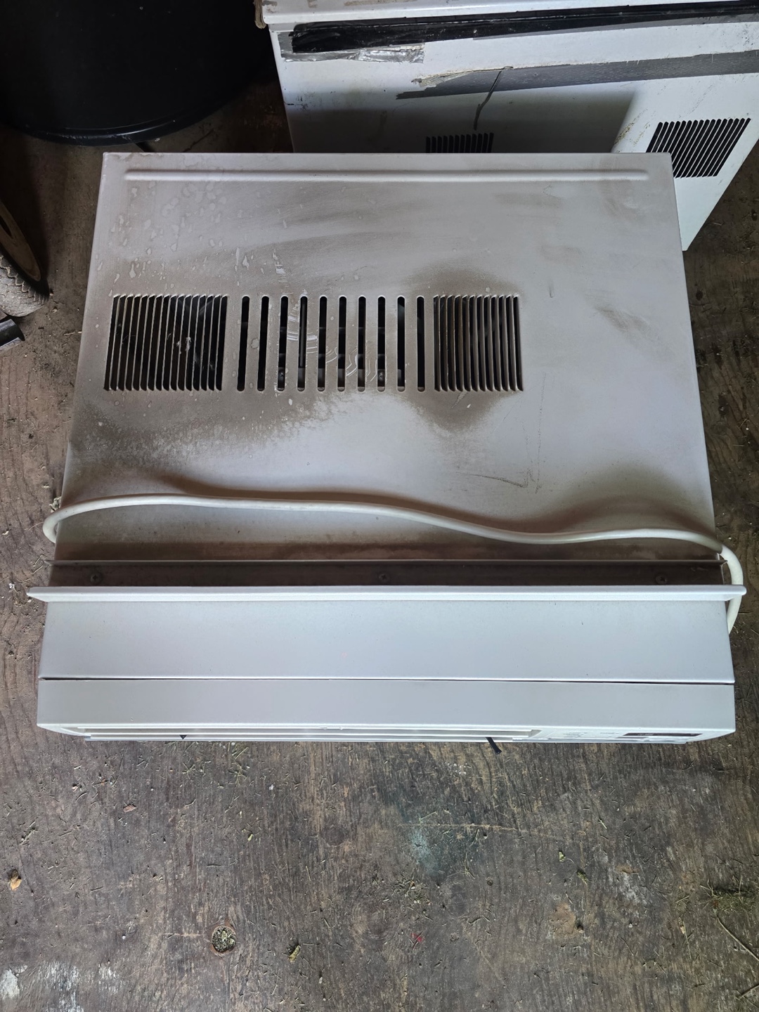 LG Window Air Conditioner - 8000. - photo 5