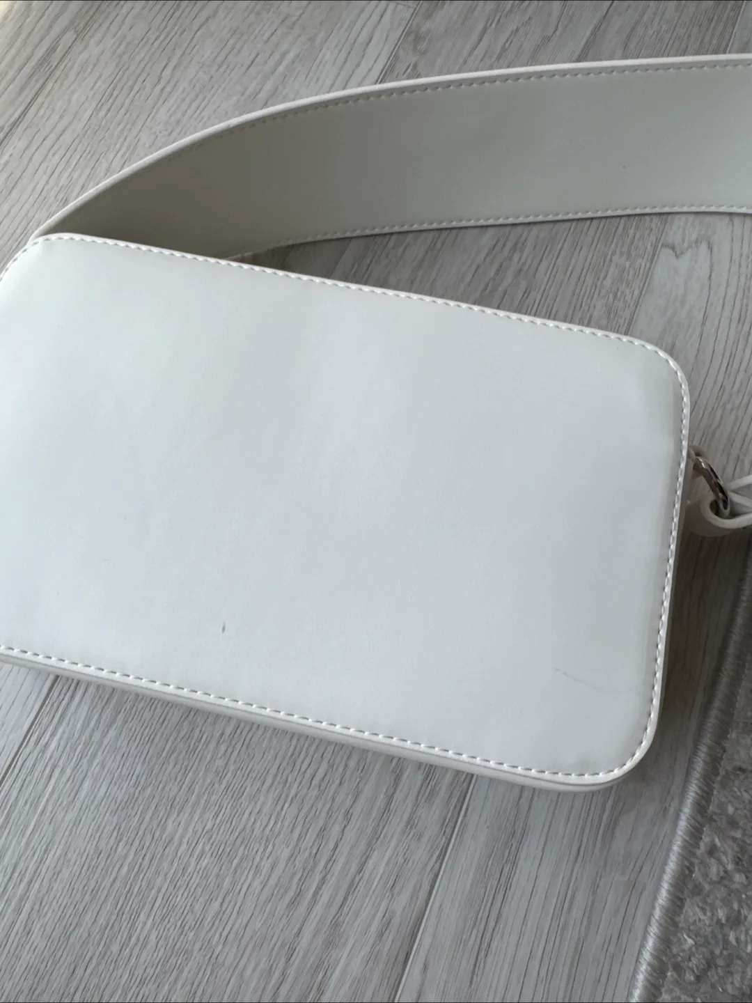 🤍 Oak and Fort Cream Shoulder Bag image indicator(7)