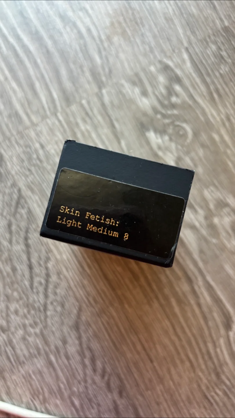 Pat McGrath Labs Skin Fetish Foundation - Light Medium 8 image indicator(2)