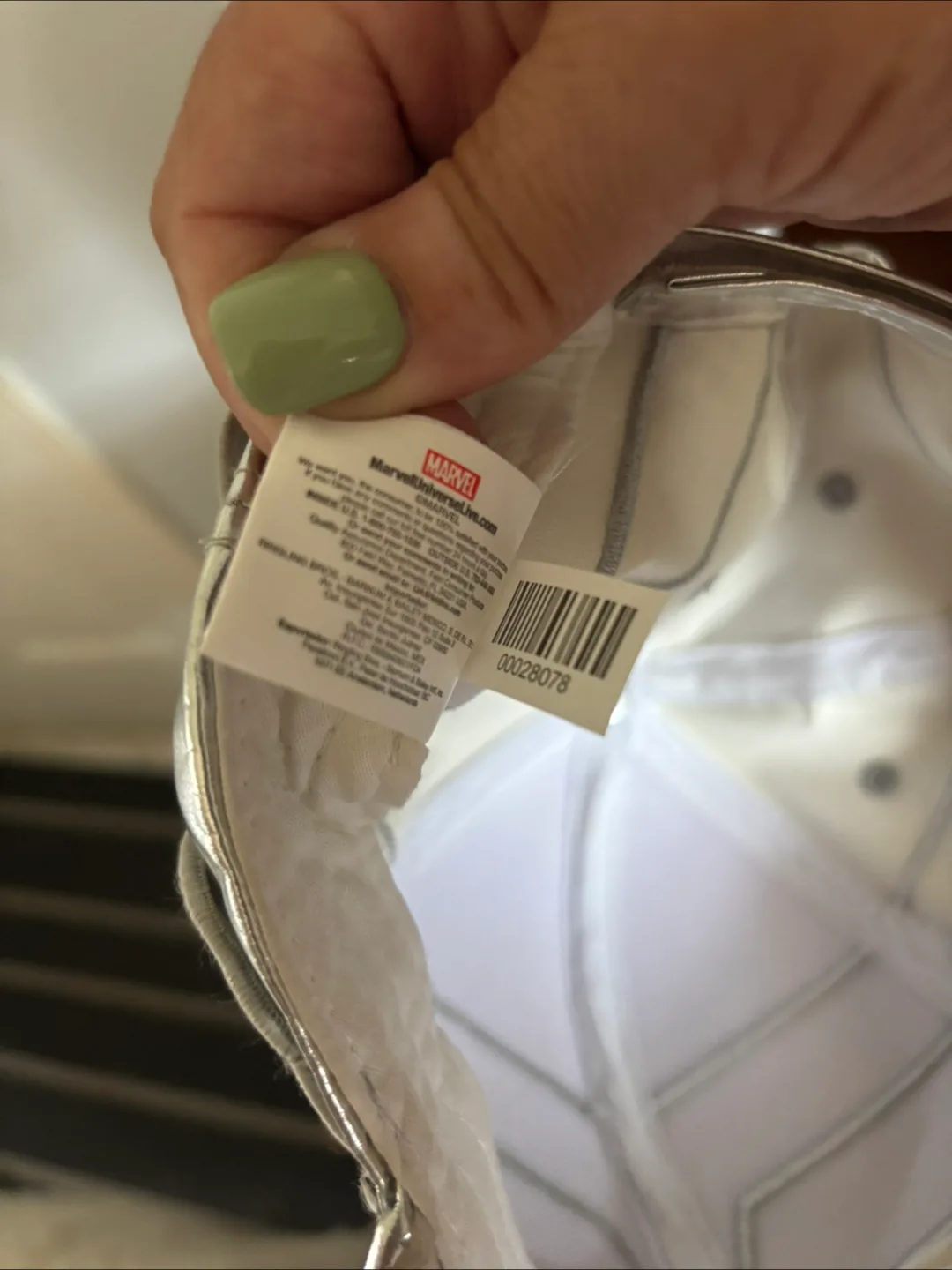 Marvel Universe Live! Silver Winged Hat image indicator(6)