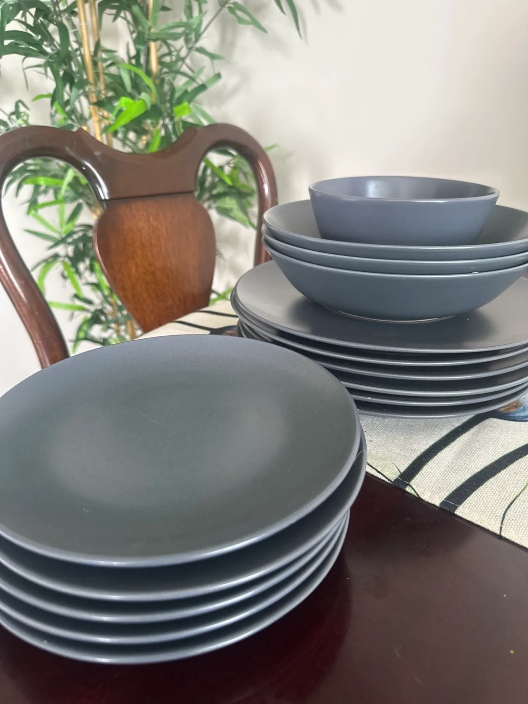 IKEA Grey Dinnerware Set thumbnail