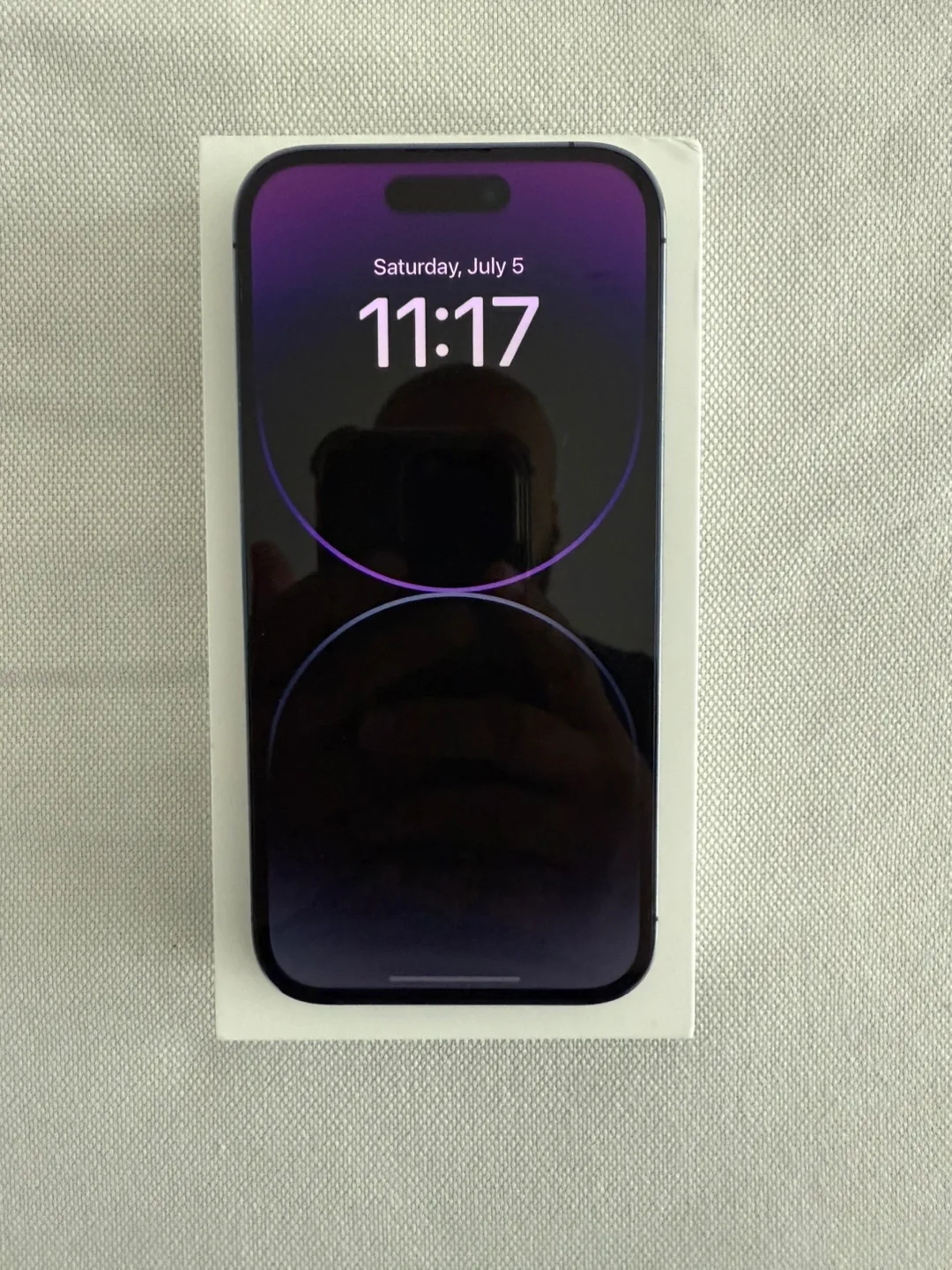 IPHONE 14 PRO 128GB UNLOCKED 10/10 CONDITION $650 FIRM thumbnail