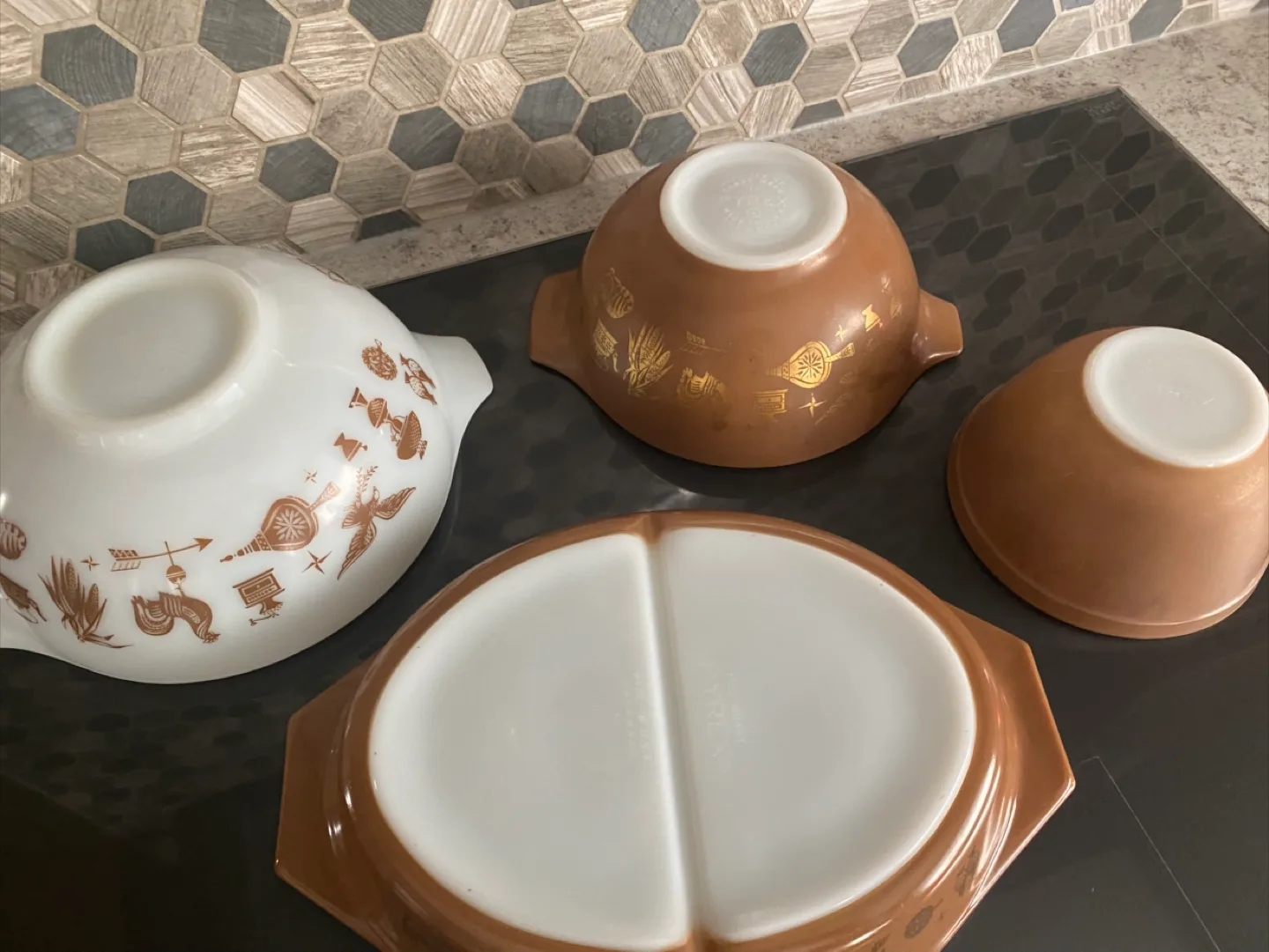 Vintage Pyrex Early American 4 Piece Set thumbnail