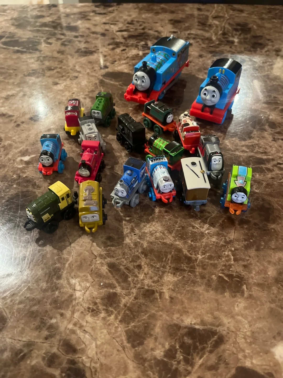 Thomas & Friends MINIS Trains Lot thumbnail