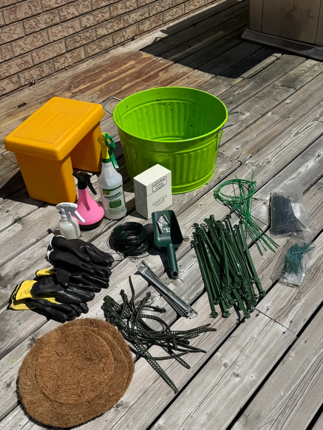 Gardening Tools & Accessories - Planter, Gloves thumbnail
