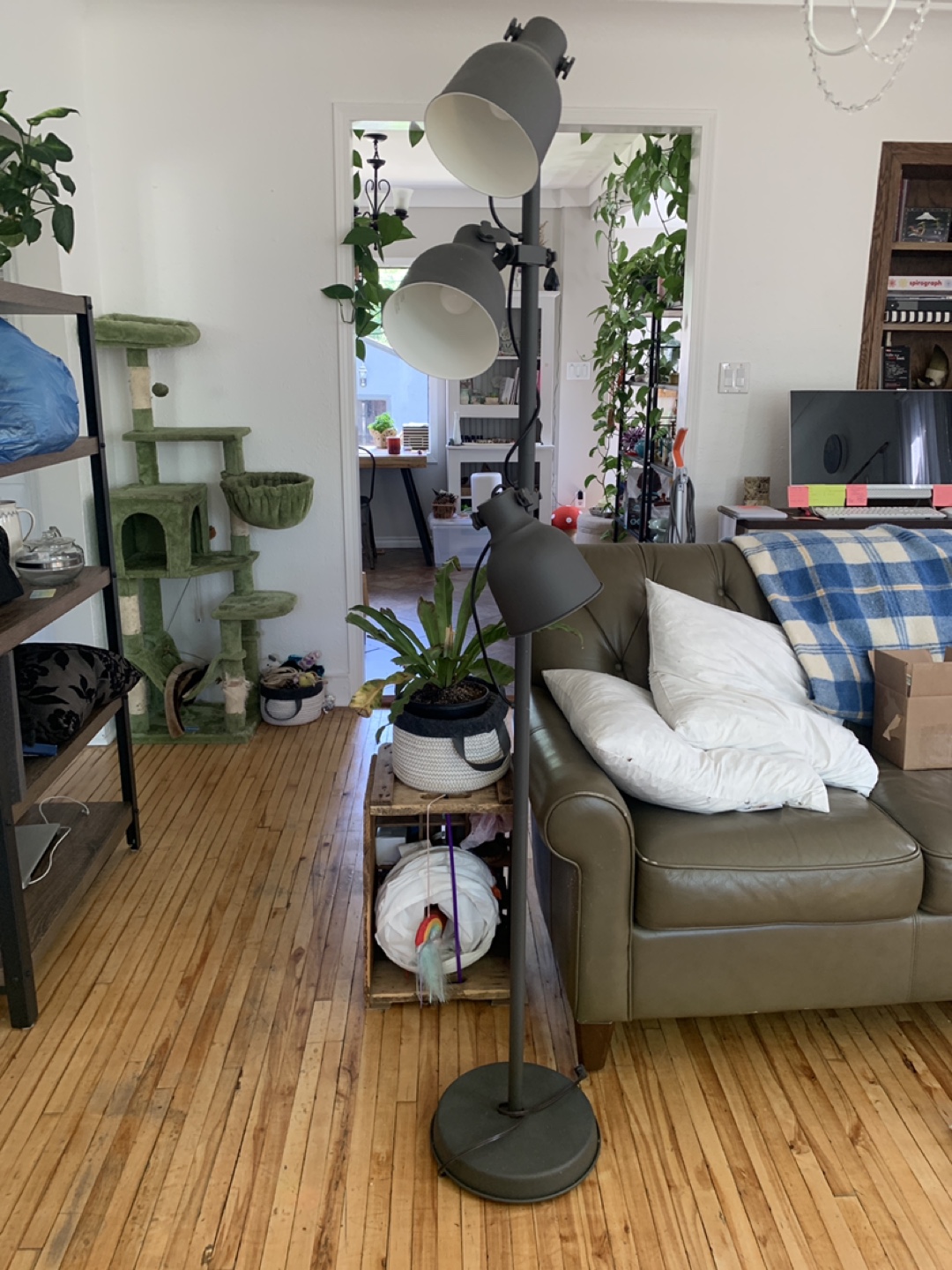 Ikea Triple Head Floor Lamp - photo 2