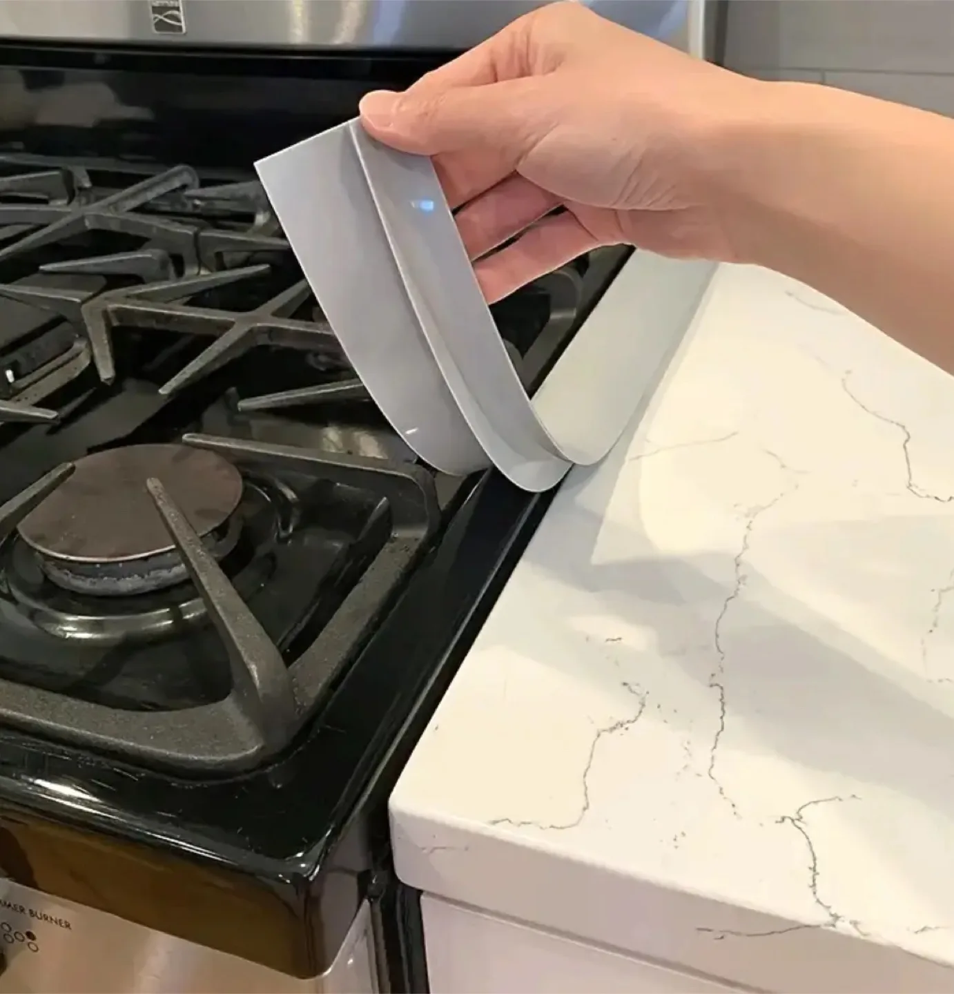 Silicone Stove Counter Gap Cover (2pcs) thumbnail