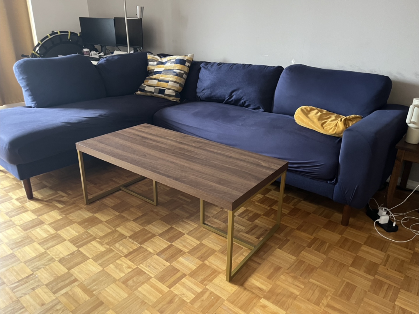 Structube Coffee table "George" Walnut