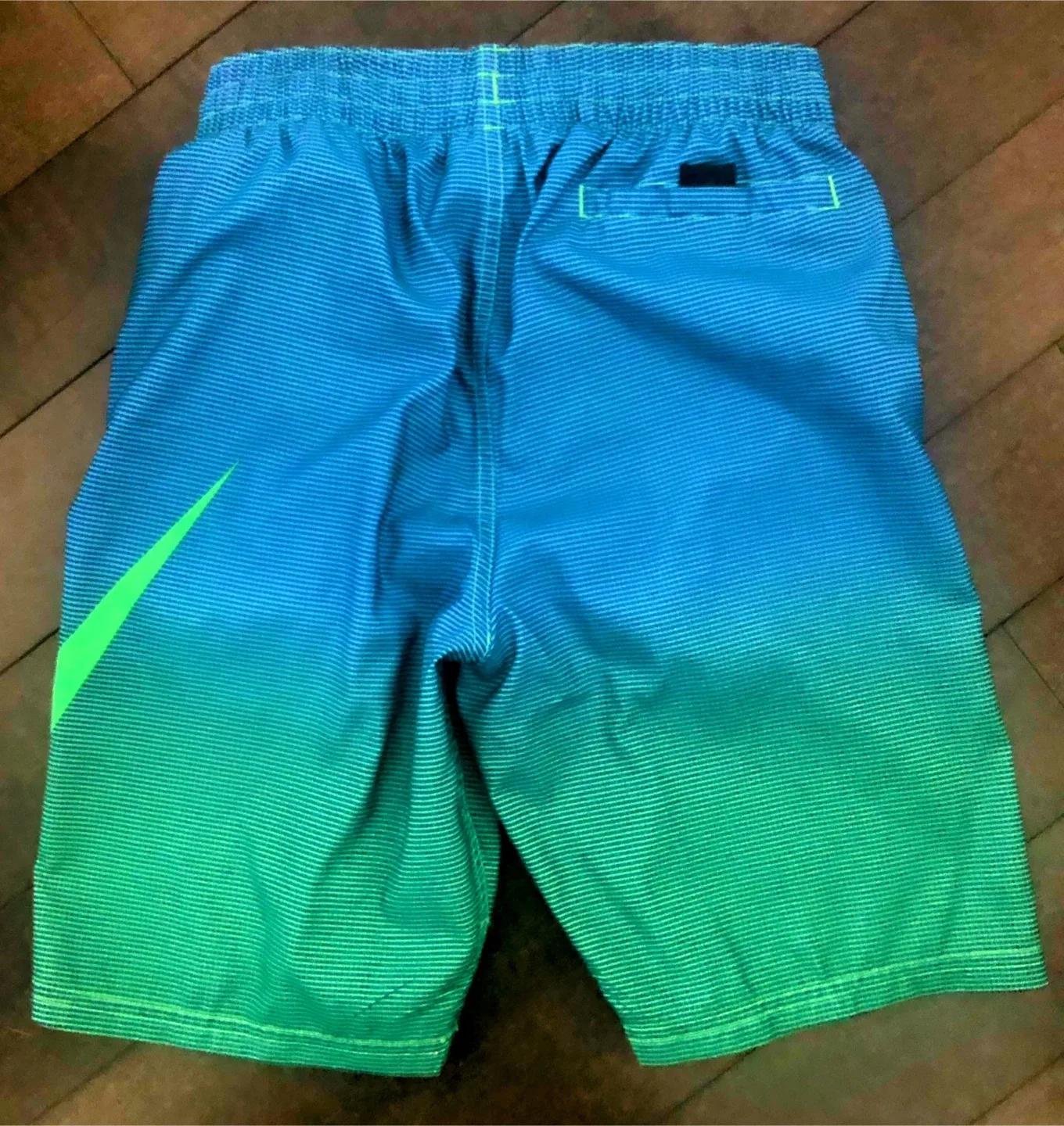 Nike Swim Shorts - Size L image indicator(2)