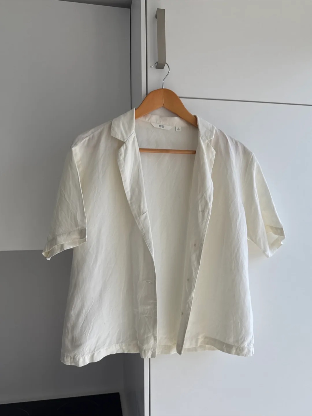 🤍 Uniqlo Linen Blend Short Sleeve Shirt - Size S thumbnail