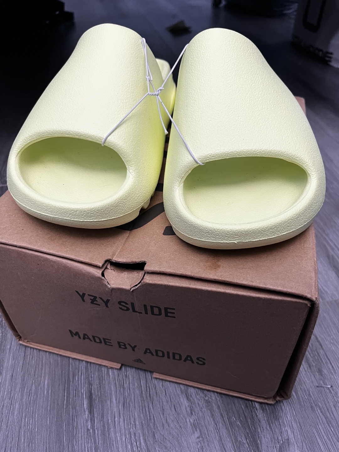 Adidas Yeezy Slide - Size 9 - photo 2