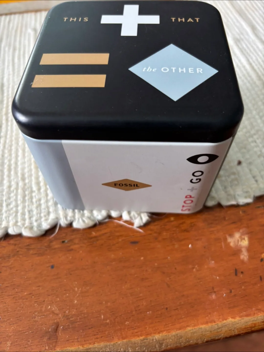 Fossil Chronograph Watch with Leather Strap image indicator(4)