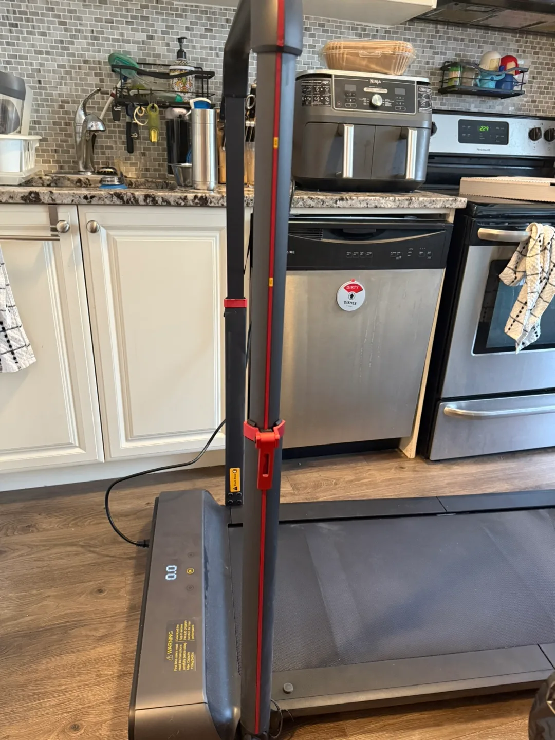 Foldable iQ Slim Treadmill – Excellent Condition – Pickup Only image indicator(2)