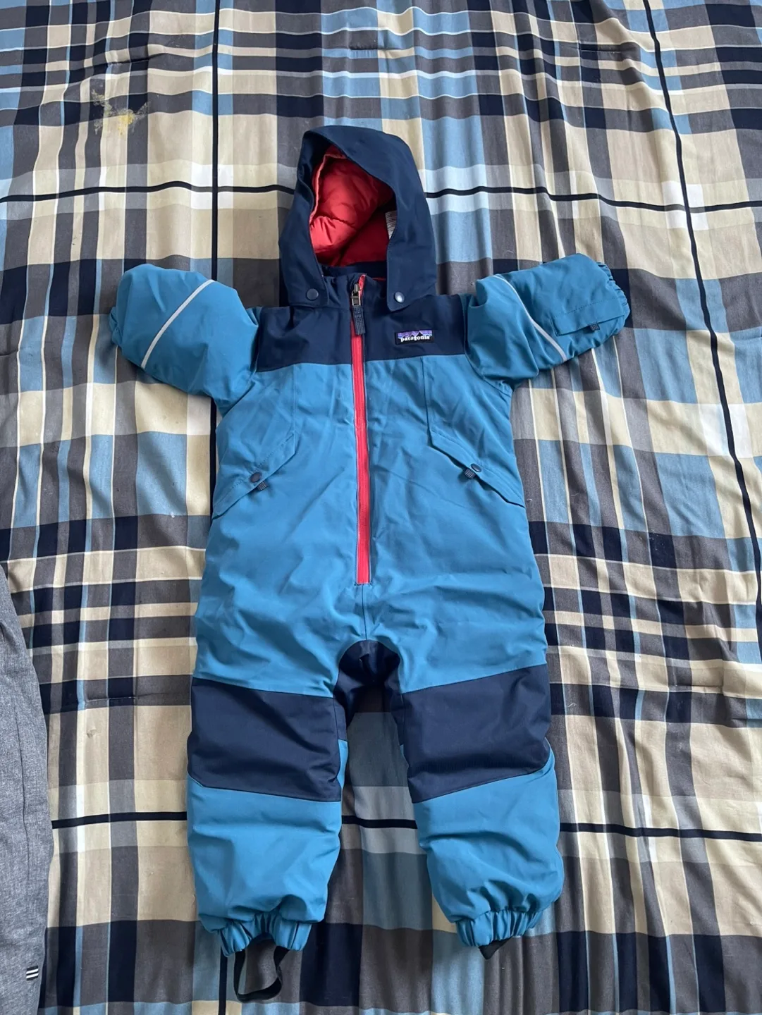 Patagonia Baby Snow Pile One-Piece Junior Snow Suit thumbnail