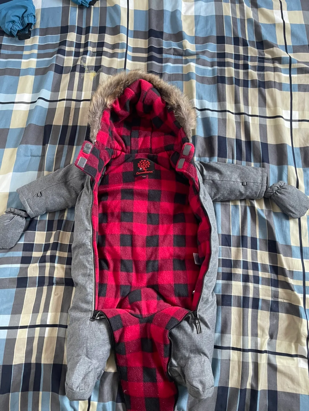 Champion One Piece Snowsuit image indicator(3)