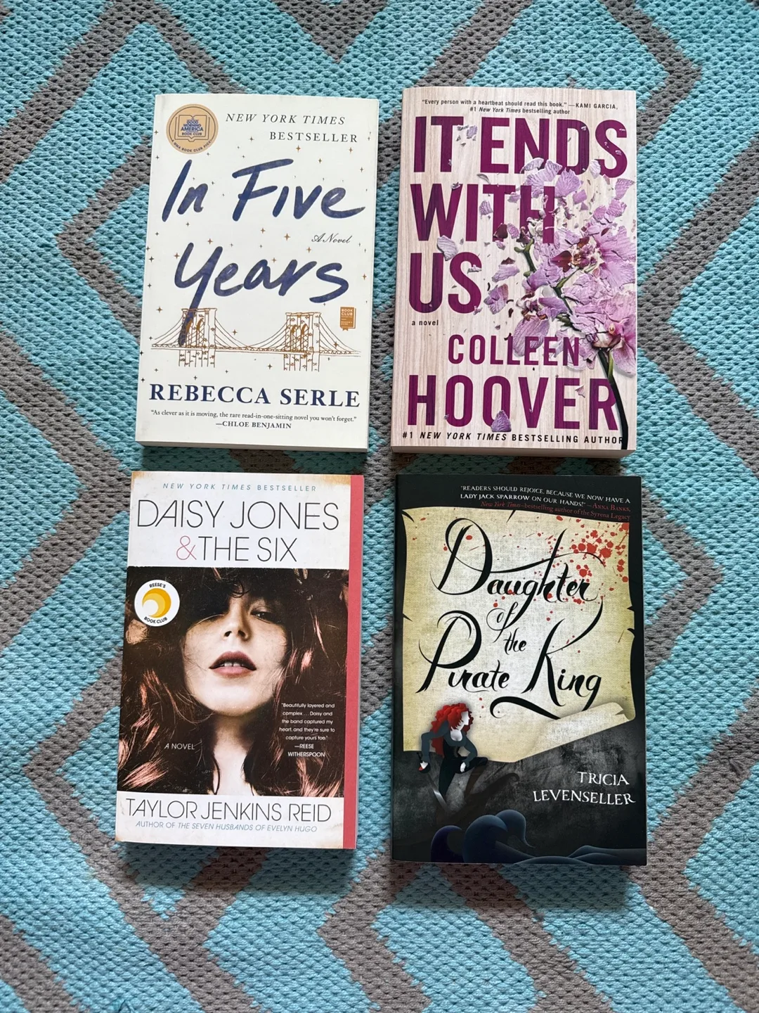 Mixed Lot of 4 Novels thumbnail