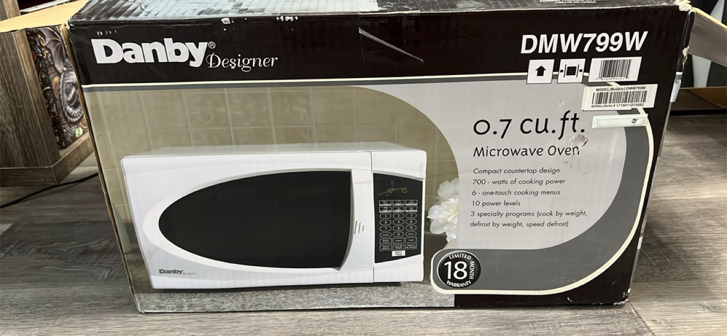 Danby Designer DMW799W Microwave Oven - White