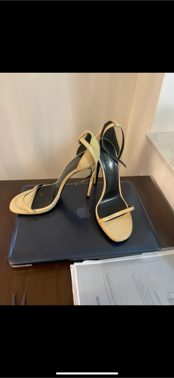 Saint Laurent -authentic nude/beige colour Heels - Size 81/2 image indicator(4)