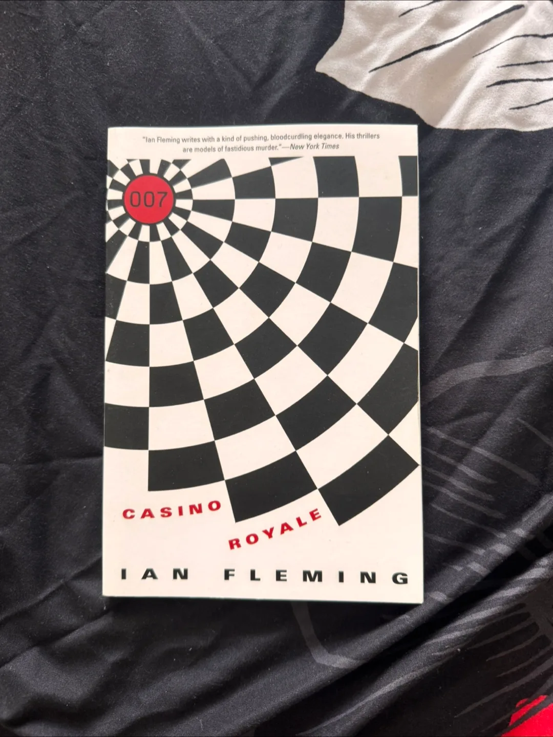 Casino Royale by Ian Fleming - James Bond 007 thumbnail