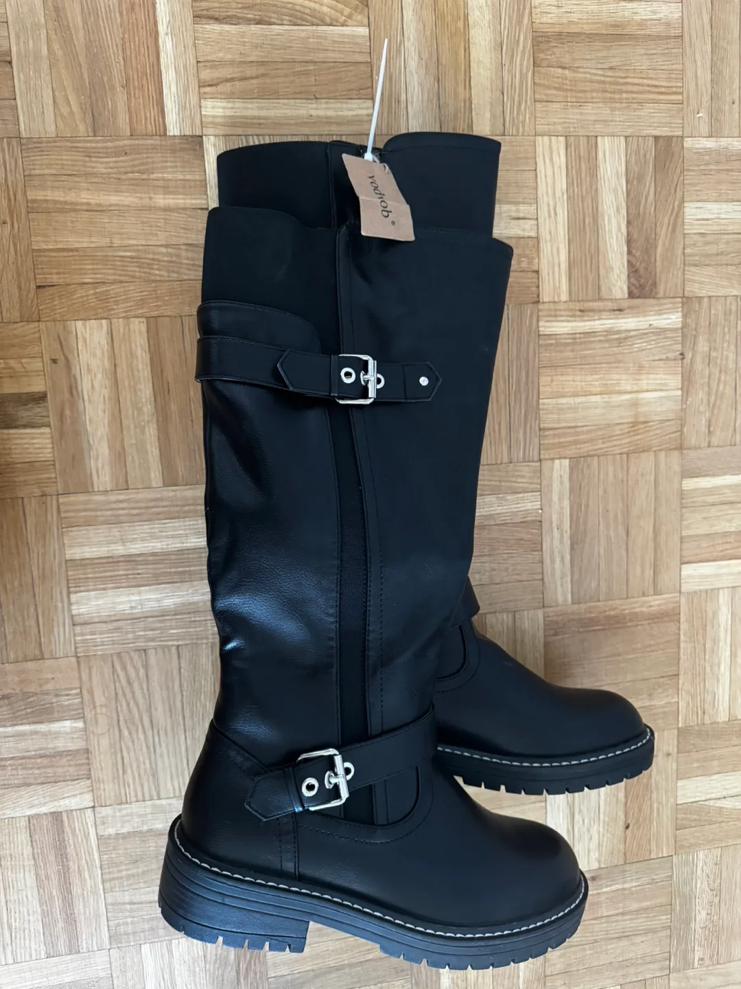Black Knee High Boots thumbnail