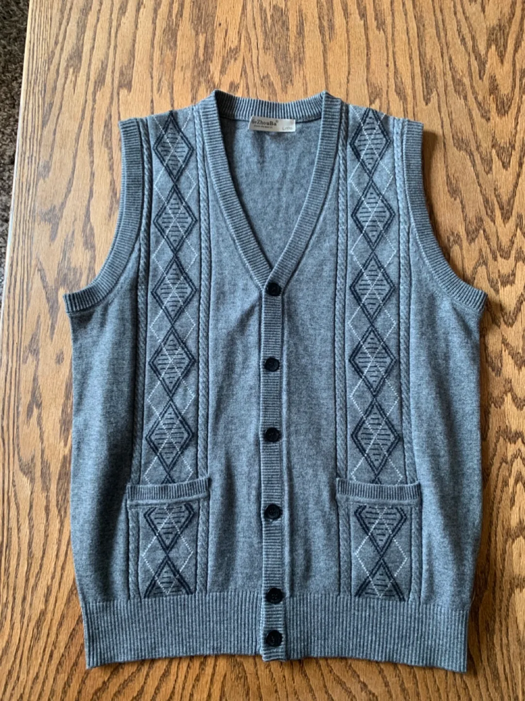 GeZhouBa Grey Vest - Size L thumbnail