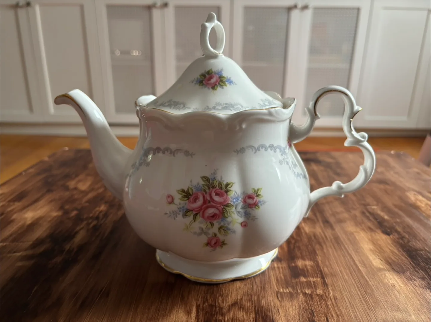 Royal Albert Bone China - Assorted thumbnail