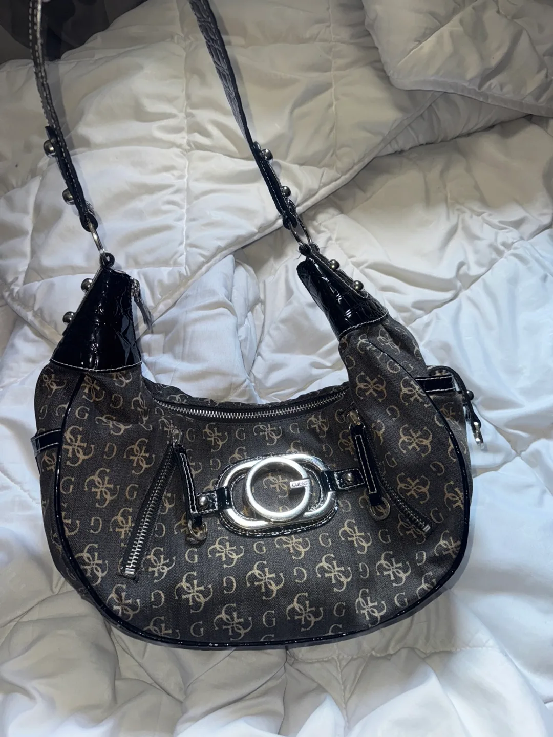 y2k guess hobo bag thumbnail