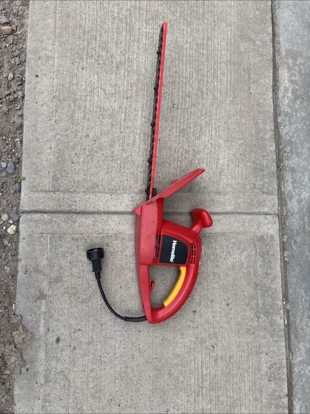 Homelite Electric Hedge Trimmer - Red