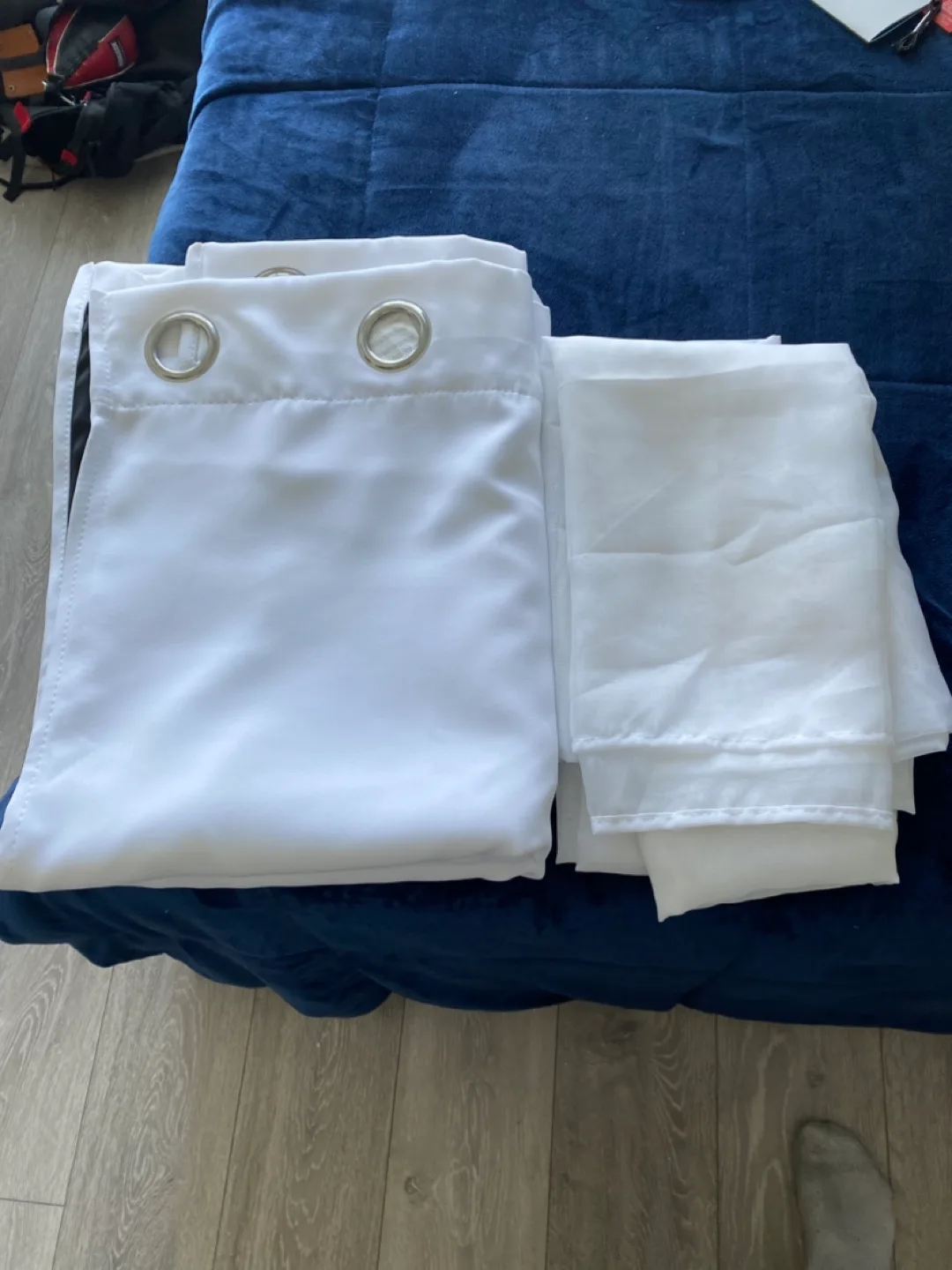 White Curtain Set thumbnail