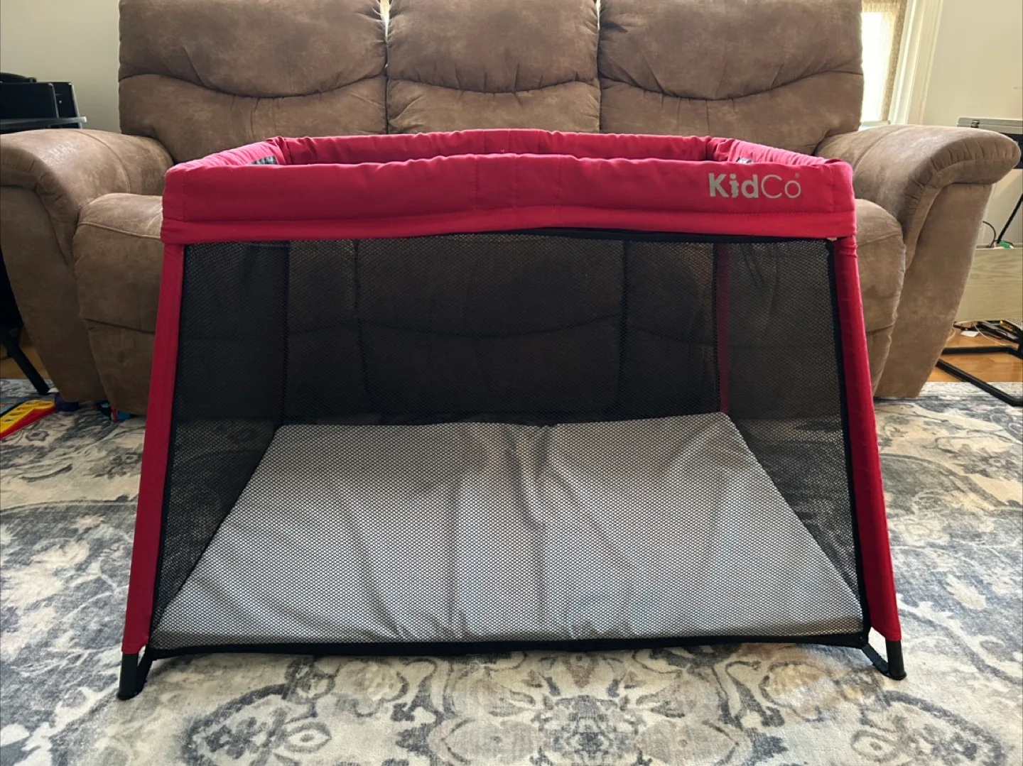 KidCo Portable Playard - Red image indicator(2)