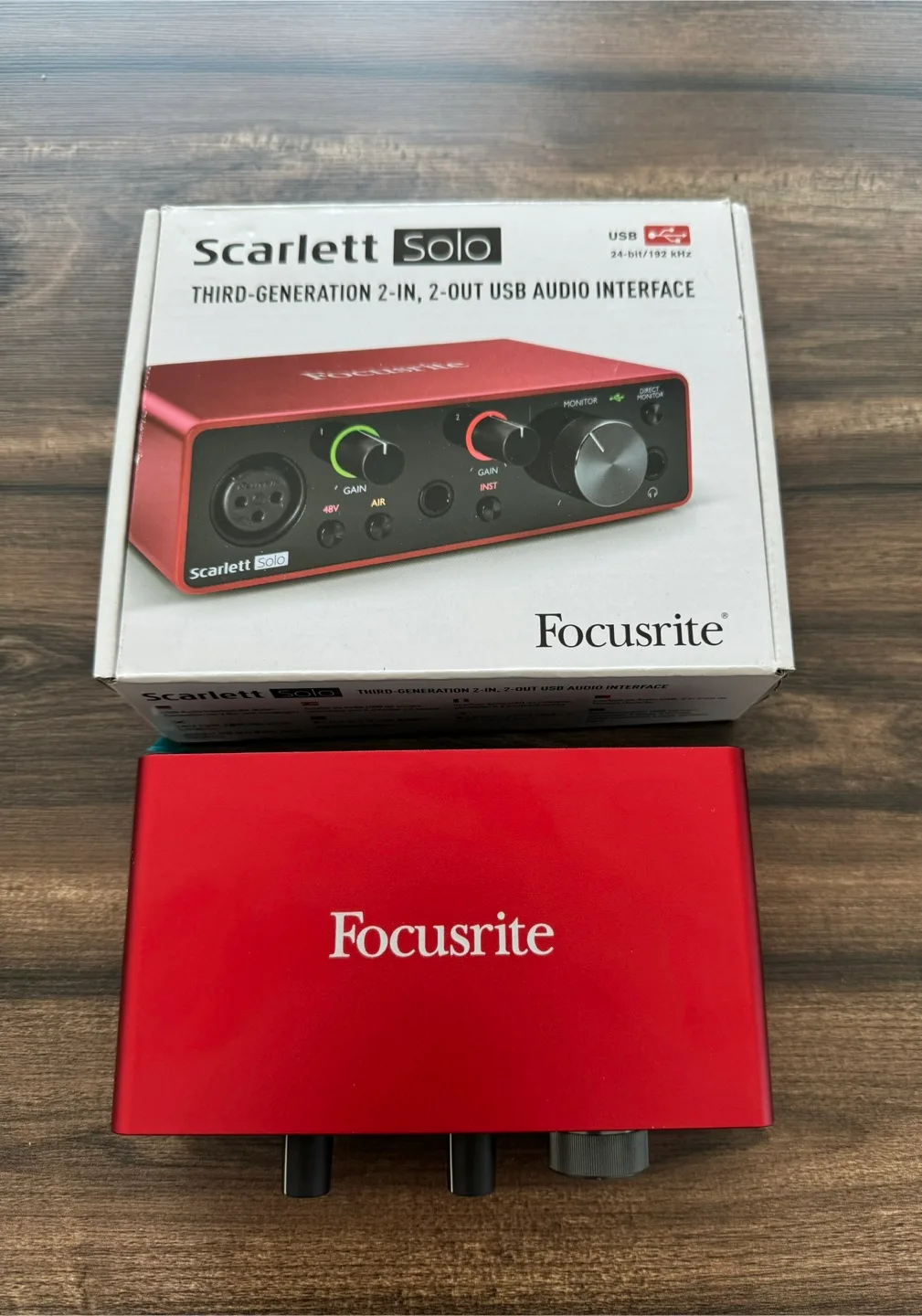 Focusrite Scarlett Solo 3rd Gen Audio Interface - Red thumbnail