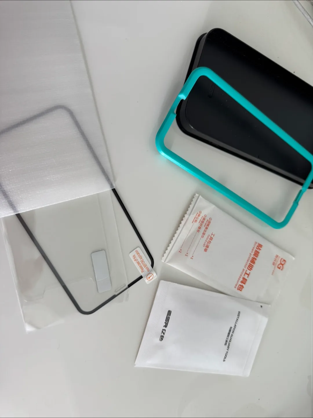 iPhone x Screen Protector Installation Kit - Brand New thumbnail