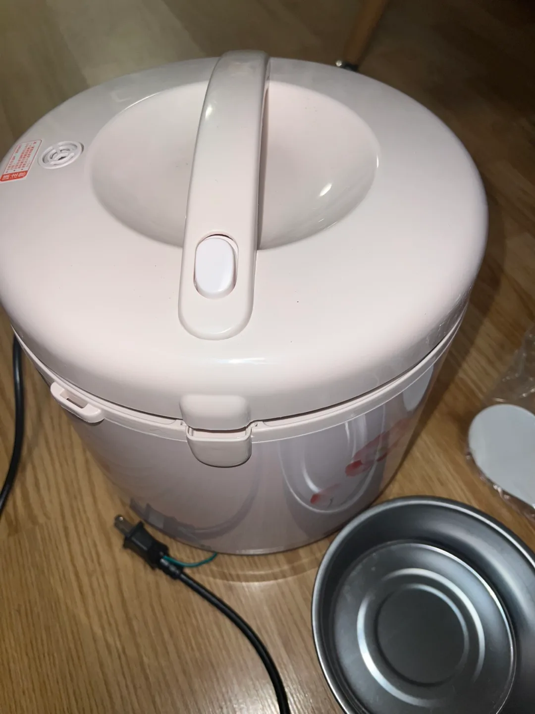 Rice Cooker - Includes Accessories! thumbnail