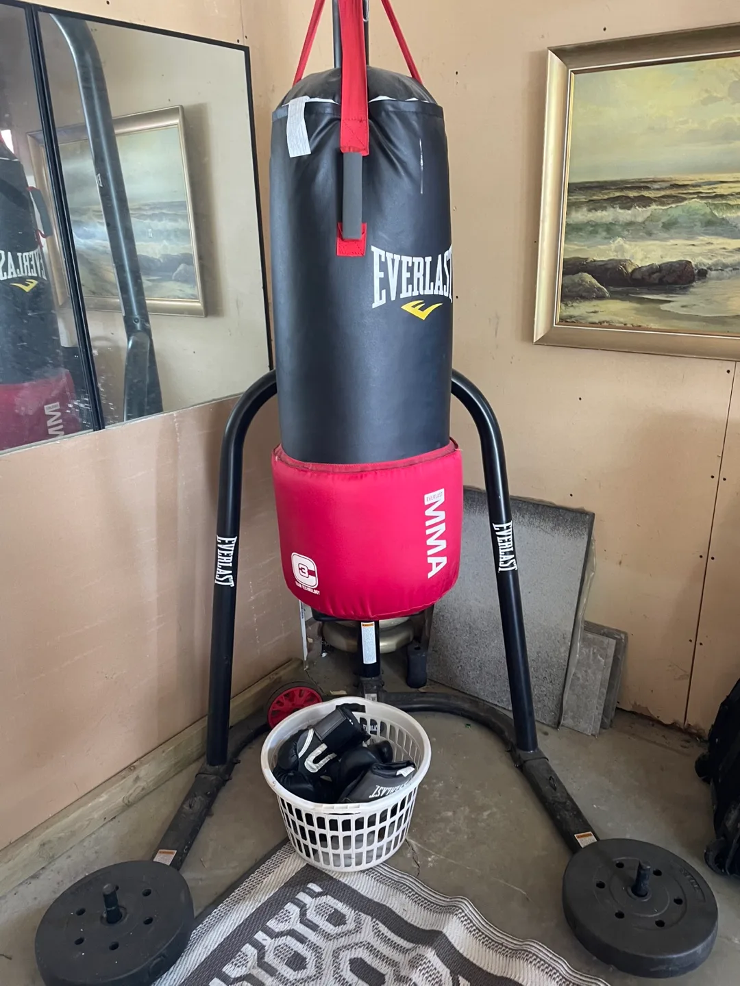 Everlast MMA Heavy Punching Bag with Stand thumbnail