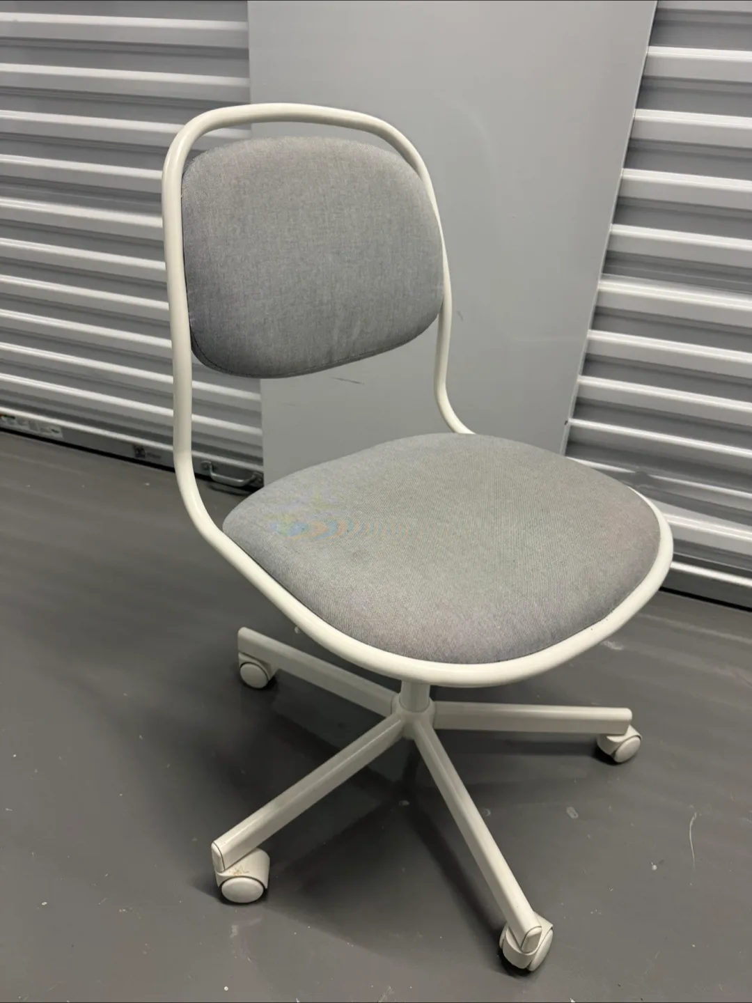 IKEA Renberget Swivel Chair - Gray thumbnail